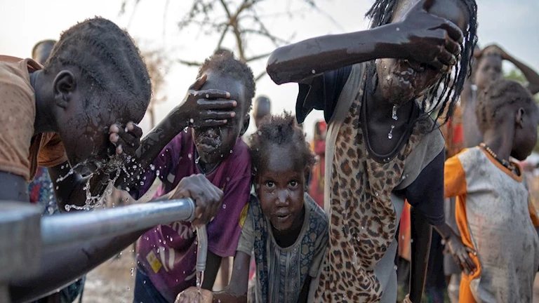 هل إعلان الحكومة الانتقالية خطوة لتحقيق الاستقرار في السودان؟