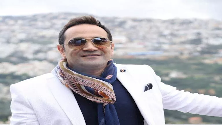 محمود الليثي يعلن وفاة المطرب الشعبي محمد عواد