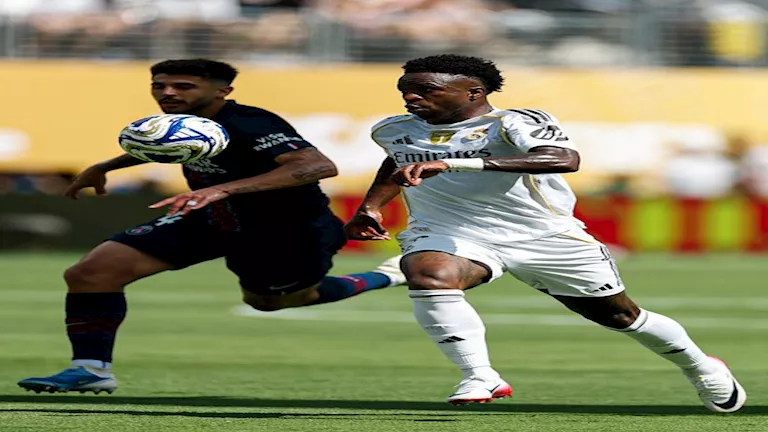 أول تعليق من إنريكي بعد الفوز على ريال مدريد