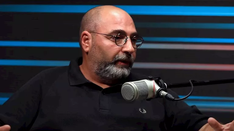 أحمد الجندي يرد على الهجوم على أبناء النجوم