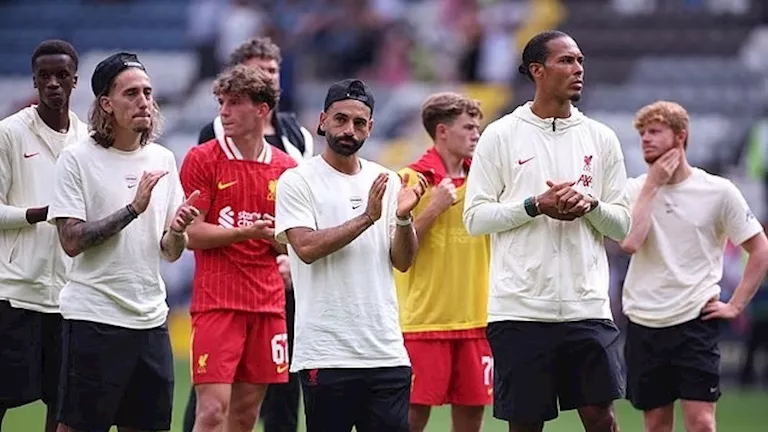 12 صورة ترصد احتفالات لاعبي ليفربول على طريقة جوتا