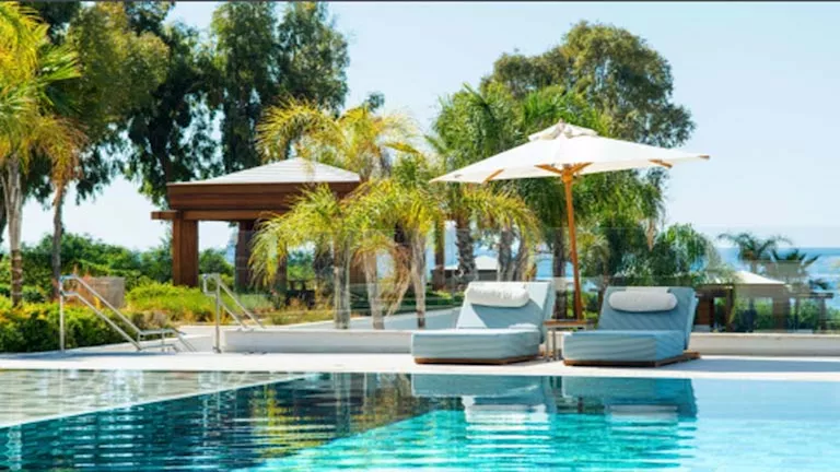 صور- أغلى فيلا في الساحل تُعرض للبيع بسعر المتر 820 ألف جنيه