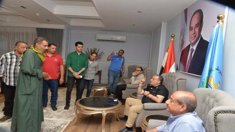 قرارات عاجلة من محافظ أسيوط لتحسين أوضاع سكان عرب الكلابات – صور