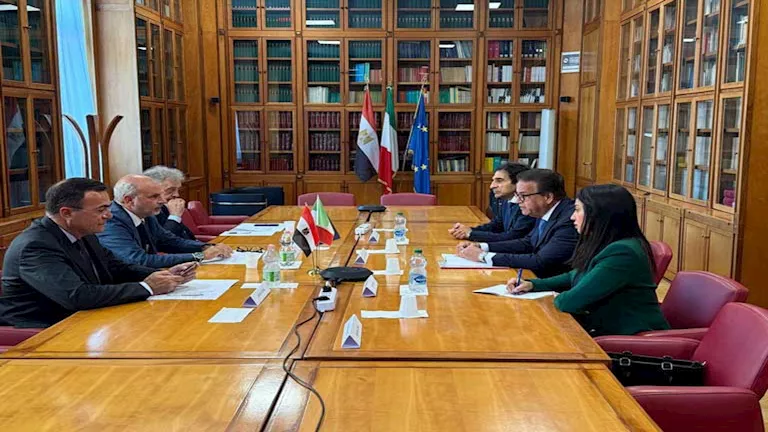 وزير الصحة يزور إيطاليا.. ماذا ناقش في مستهل اجتماعاته؟