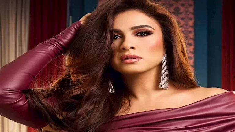 بالفوشيا الصارخ.. كيف نسقت ياسمين عبد العزيز إطلالتها في أحدث ظهور؟