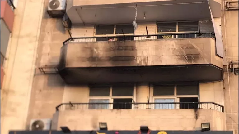 بسبب سيجارة”.. اندلاع حريق في عمارة الفنان شريف إدريس