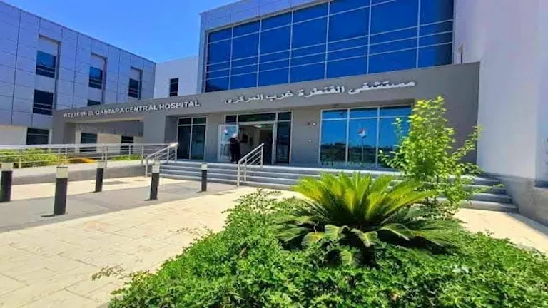 تدخل جراحي ناجح ينقذ طرفًا حيويًا لمريض بمستشفى القنطرة غرب