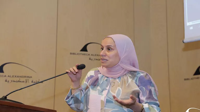 مكتبة الإسكندرية تتيح كنوز التراث المصري للصم والبكم في سلسلة “عارف”