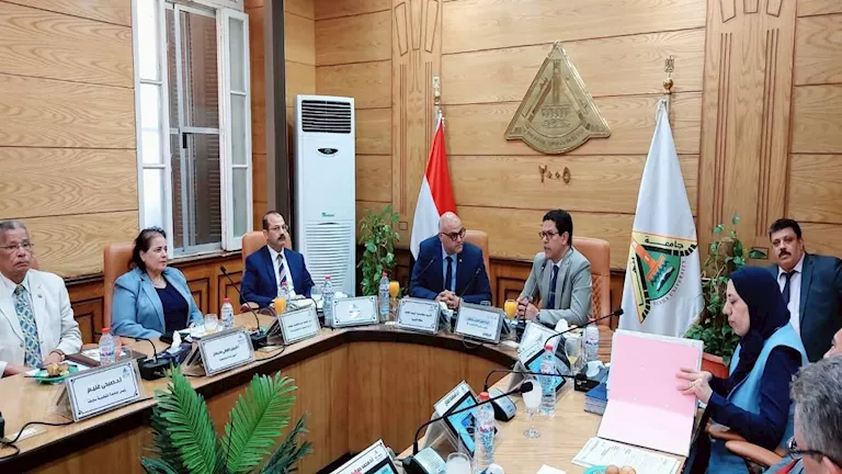 أسماء الفائزين بجوائز جامعة بنها للرواد