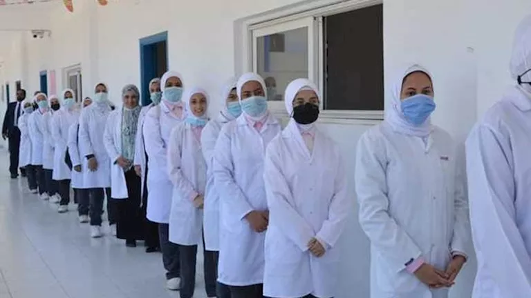 18 ألف جنيه مصروفات.. شروط الالتحاق بـ”القمة للتمريض” 2025