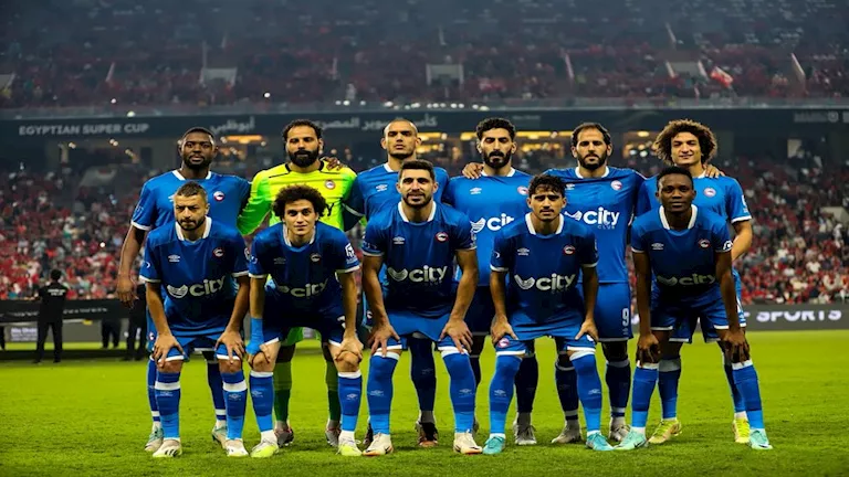 “سنة الحياة”.. لاعب الأهلي السابق يعلن اعتزاله كرة القدم