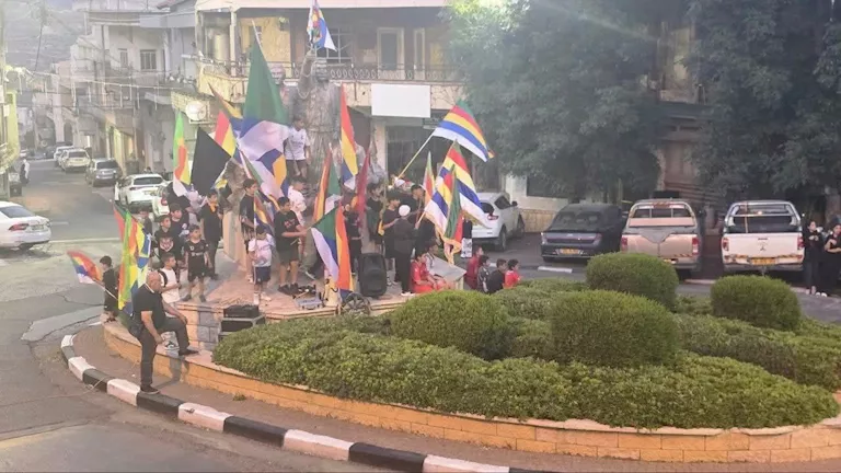 احتجاجات في الجولان المحتل ضد الهجمات على الدروز في سوريا- صور