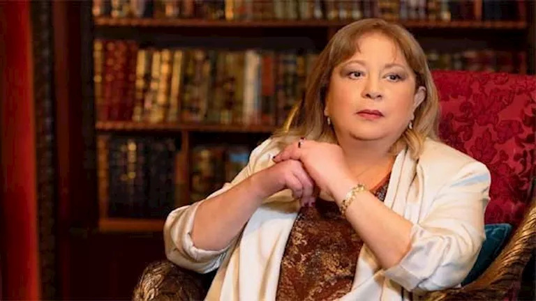 خضعت ل 7 عمليات جراحية.. تفاصيل أصعب 6 سنوات عاشتها سمية الألفي