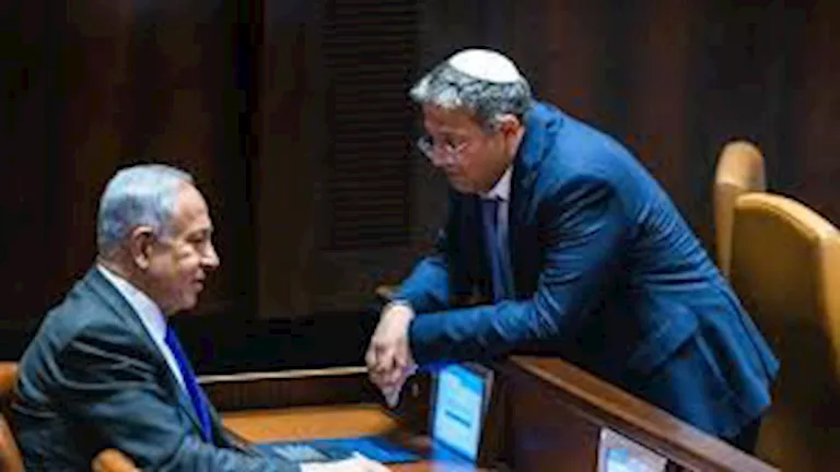 بن غفير يحذر نتنياهو من الاستسلام أمام حماس