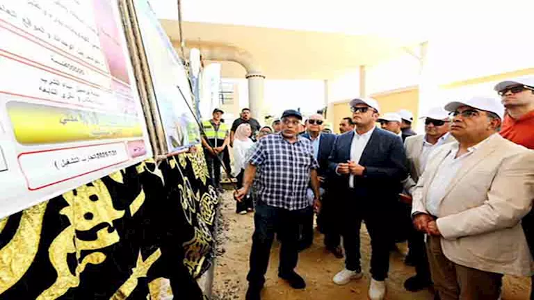 وزير الإسكان يوجه بسرعة الانتهاء من التشغيل التجريبي لتوسعات محطة مياه