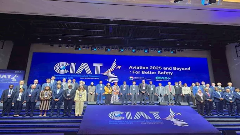 وزير الطيران يشارك في فعاليات مؤتمر “CIAT 2025 ” بكوريا الجنوبية