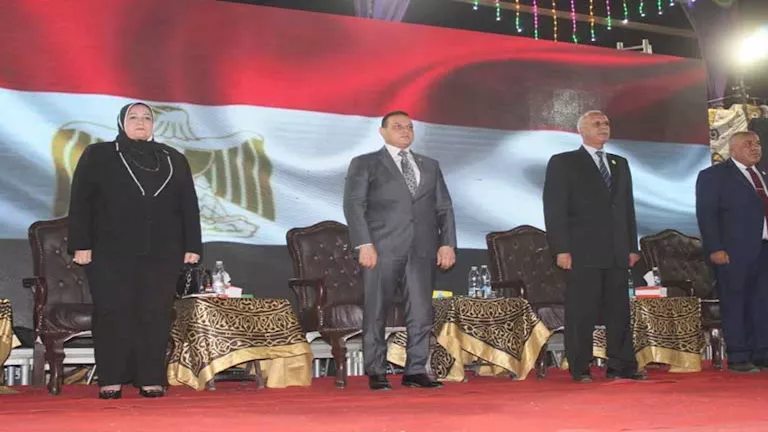 “حماة الوطن” ينظم مؤتمرًا حاشدًا لدعم مرشحي الشيوخ في سوهاج (صور)