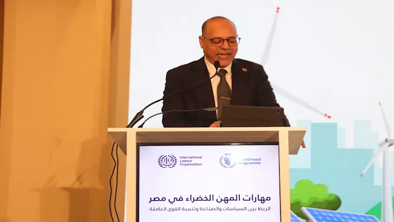 وزير العمل: نُطوّر التدريب المهني في مصر لخدمة وظائف الطاقة المتجددة و