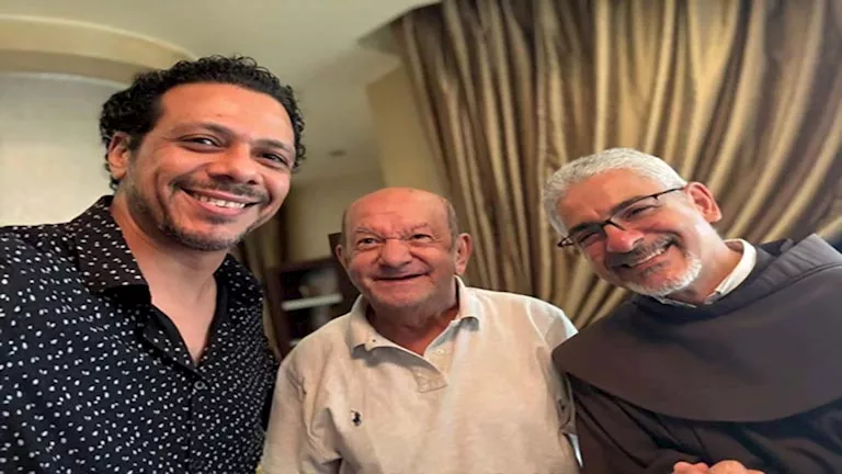 بالصور.. آخر ظهور للفنان لطفي لبيب قبل وفاته بأيام