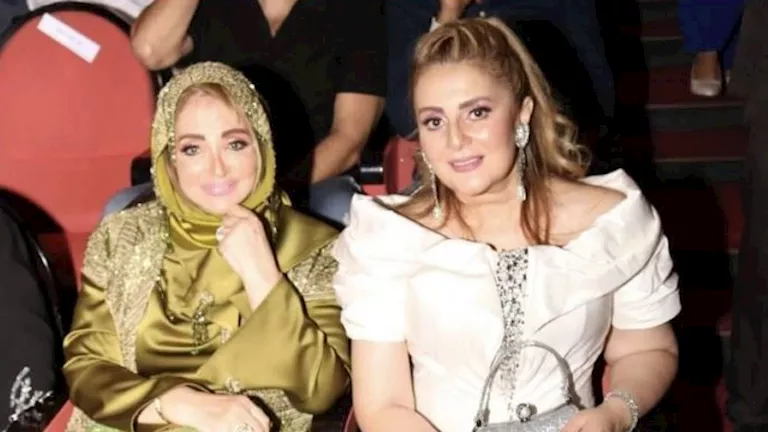 شهيرة ترد على شائعة انفعال ابنتها عليها: “رانيا بنت ناس وولادي متربيين