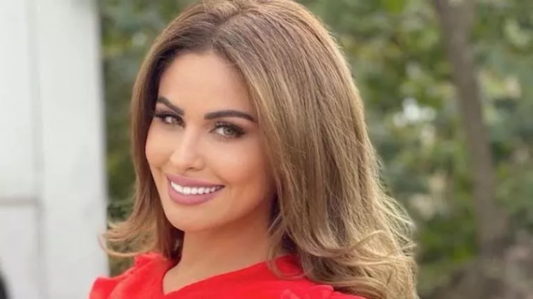 “شورت جينز قصير”.. كيف نسقت مي سليم إطلالتها الجريئة؟