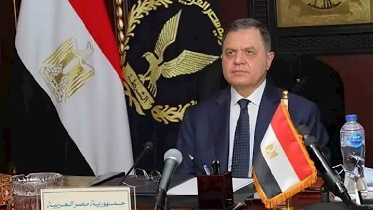 مدير أمن القليوبية يعتمد حركة تنقلات داخلية لضباط المديرية