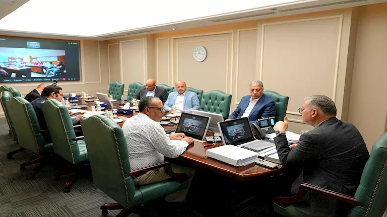 وزير البترول يتابع إجراءات العثور على المفقودين بحادث البارج البحري