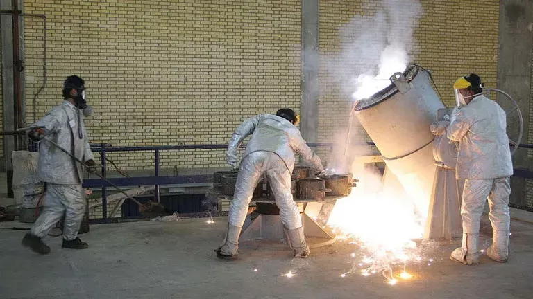 نائب وزير خارجية إيران: سنواصل تخصيب اليورانيوم لكن أبواب الدبلوماسية