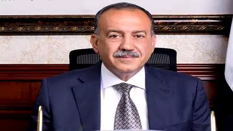 بعد حكم النقض.. محافظ أسيوط يدعم أعضاء وعمال نادي المحافظة الرياضي