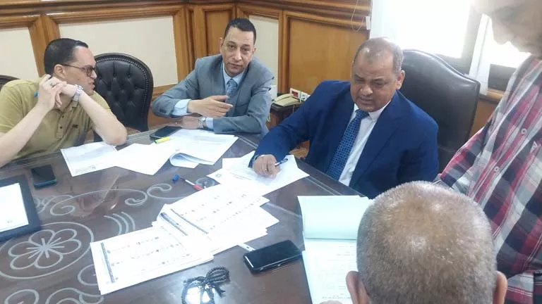 “مصراوي” يرصد بدء تلقي طلبات مرشحي “الشيوخ” في قنا (فيديو وصور)