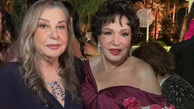 “جمالها ساحر” – ظهور نادر لـ هالة الشلقاني زوجة الزعيم عادل إمام- صور