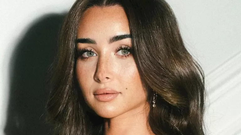 بجمالها الطبيعي وإطلالتها.. هنا الزاهد مرشحة لأجمل 100 وجه لعام 2025