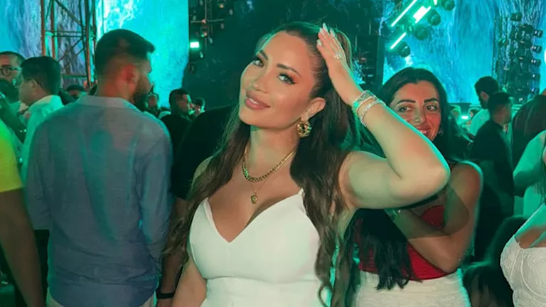 بفستان جري.. نسرين طافش تخطف الأنظار في أحدث ظهور