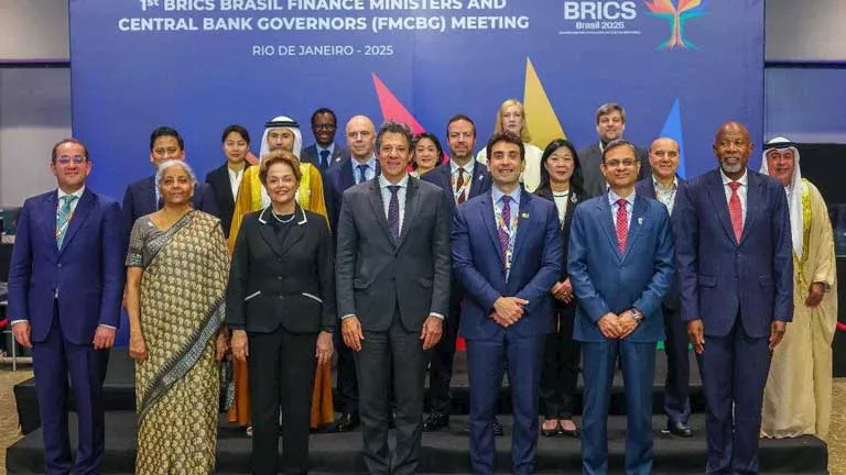 “كجوك” يشارك اجتماع وزراء المالية ومحافظي البنوك المركزية لدول البريكس