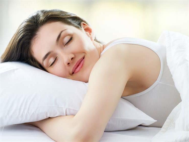 قبل النوم.. 6 عادات ينصح بها الخبراء لتحسين نومك