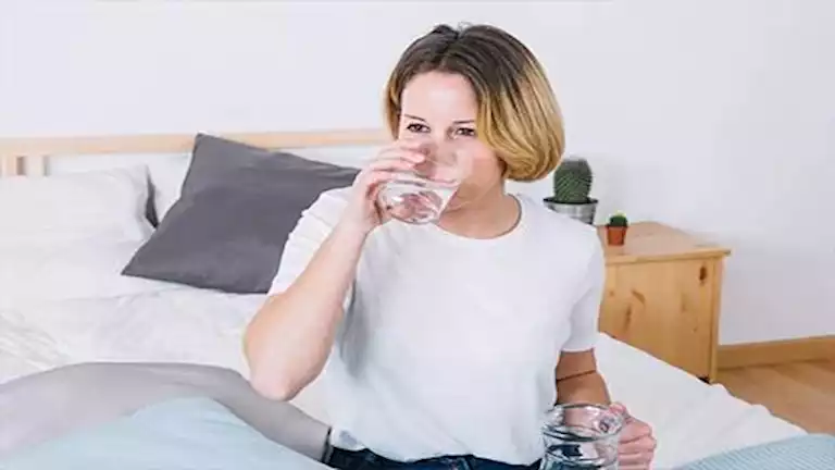 قلة الشرب.. كيف يؤثر نقص الماء على هرموناتك؟