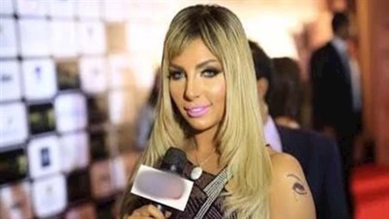 ماذا قالت “سارة خليفة” عن علاقتها بمؤسسي عصابة المخدرات في التحقيقات؟