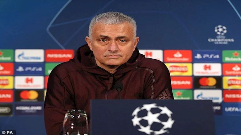 رسميا.. فنربخشة يُقيل جوزيه مورينيو