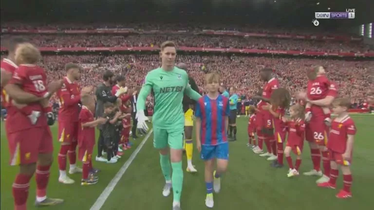 موعد نهائي كأس الدرع الخيرية بين ليفربول وكريستال بالاس