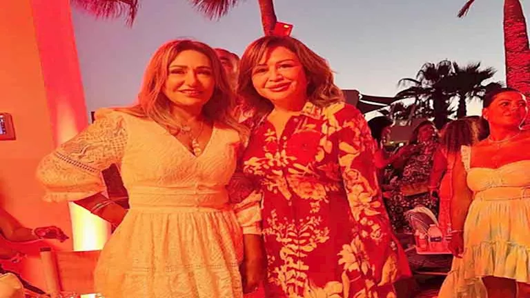 إلهام شاهين تنشر صورًا جديدة تجمعها بـ إيناس الدغيدي وليلى علوي