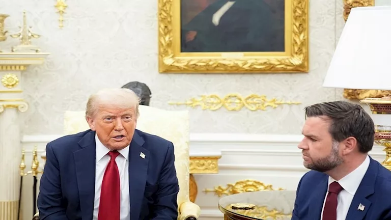 فانس: أحد أسباب احترام بوتين للرئيس الأمريكي معرفته أن ترامب يهتم بمصا