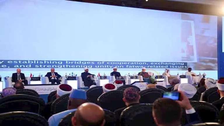 وزير الشؤون الدينية بالجزائر: “الفتاوى غير المنضبطة” تحدٍ كبير في عصر