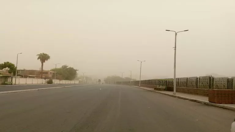 بسبب الطقس.. إغلاق الملاحة النهرية في أسوان وتوجيهات عاجلة للسائقين -ص