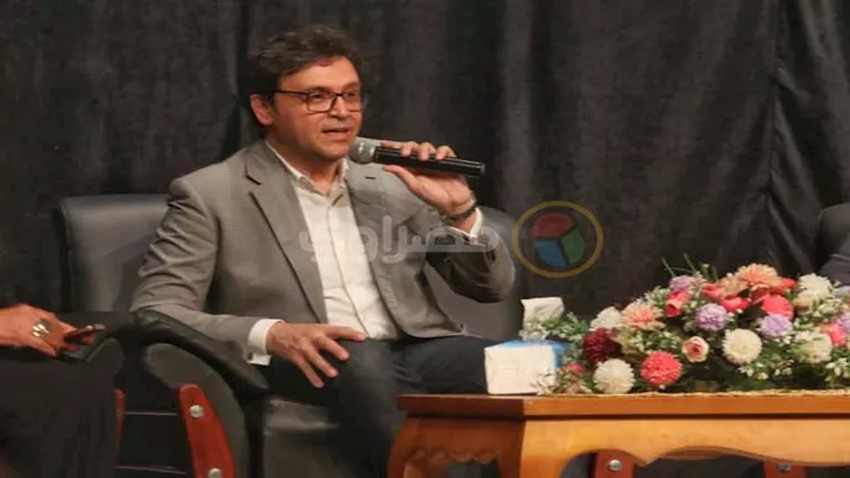 وزير الثقافة: نفتح نوافذ الإبداع أمام شباب المحافظات الحدودية