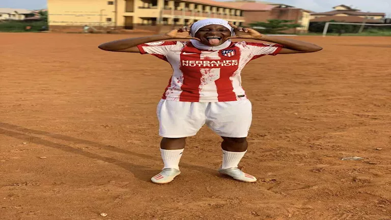 كانوا يسخرون من حجابي.. النيجرية زلفى عبدالعزيز تتحدث عن تعرضها للتنمر