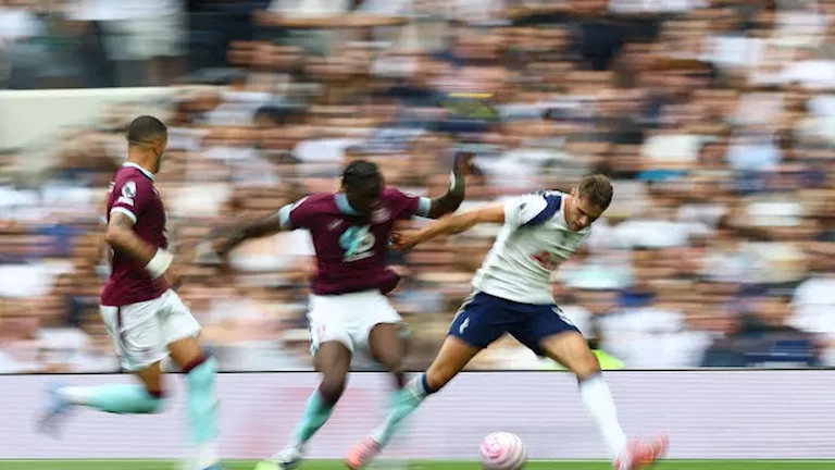 لأول مرة.. قانون جديد بالدوري الإنجليزي يتم تطبيقه في مباراة توتنهام