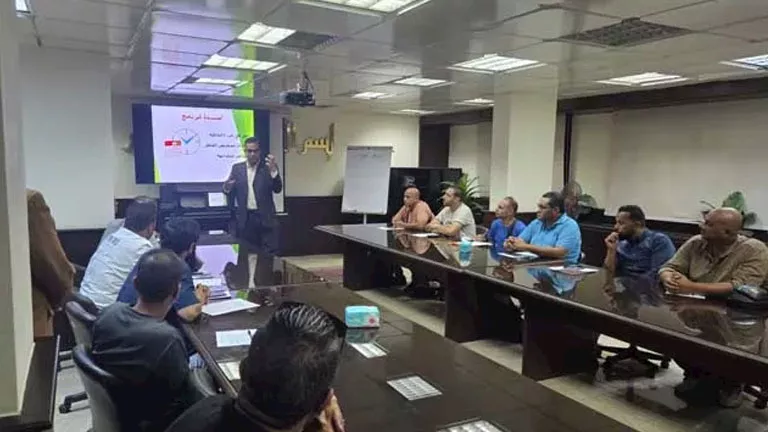 اليوم الثاني.. انطلاق التدريب العملي لسائقي الشاحنات والتريلات