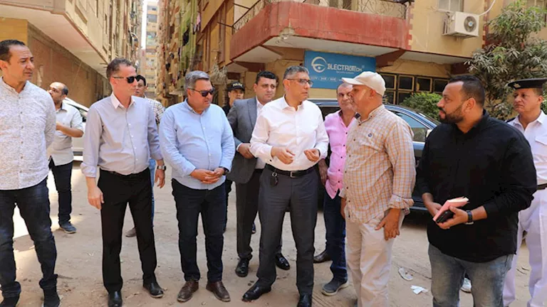 بعد إزالة 6 أبراج.. مصدر يكشف أسباب زيادة البناء المخالف في حي الهرم