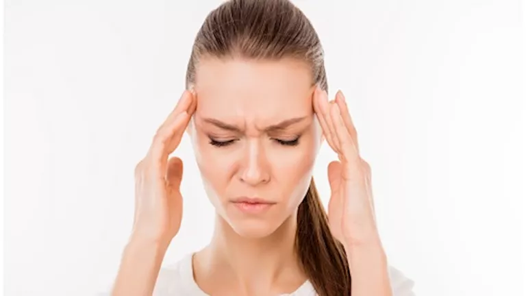 6 نصائح لتقليل ضبابية الدماغ في سن اليأس