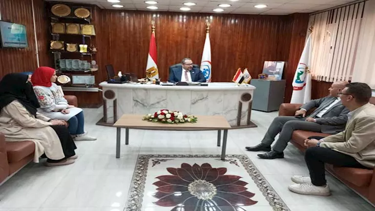 إنجازات وتحديات.. اجتماع عاجل لمتابعة مبادرة “100 يوم صحة” بالشرقية